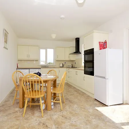 311 - Dom wakacyjny *